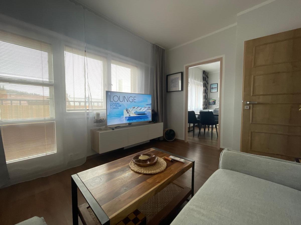 Andel With Terrace Appartement *
